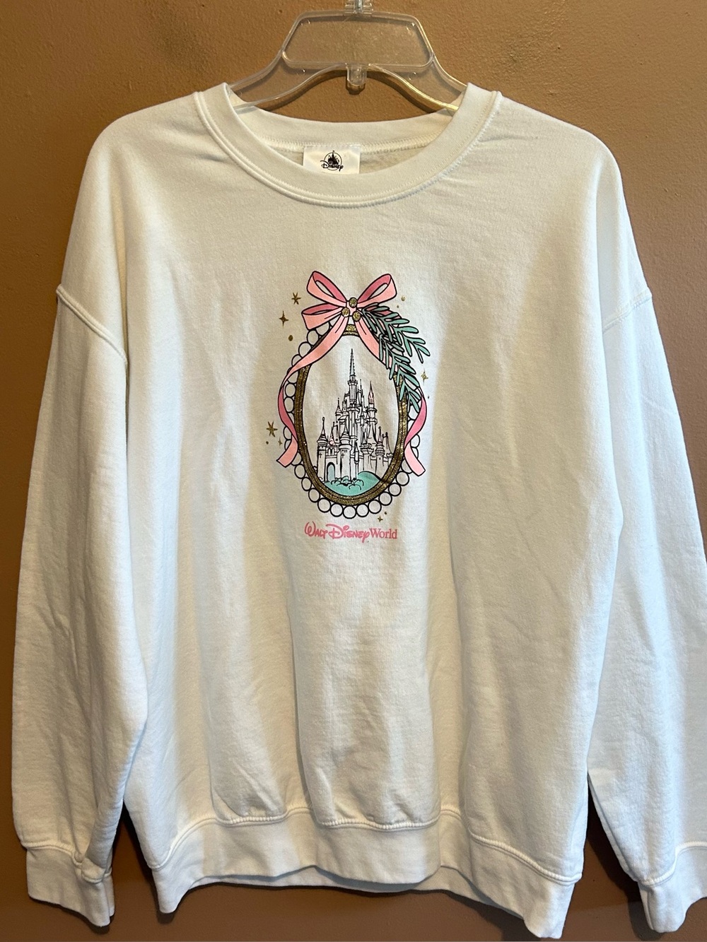 2025 Walt Disney World Pink Bow Castle Frame Holiday Christmas Sweatshirt Medium
